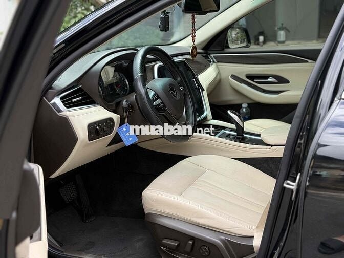 VinFast Lux A2.0 2019 Premium 2.0 bao test hãng