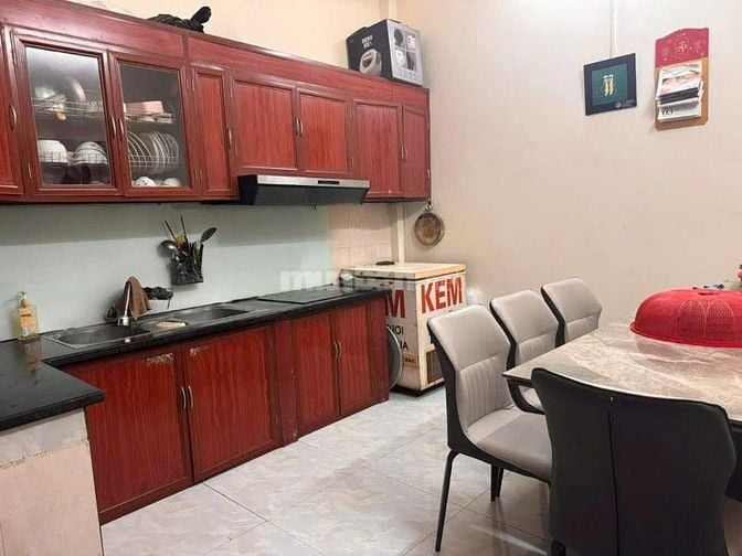 Bán nhà Khương Hạ ngõ ô tô, 47m2 x 4T, MT3.75m, giá 9.5 tỷ