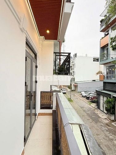 ⭐️Nhà 3 Lầu DT:4x14m đẹp Cao cấp hẻm rộng 8m Phạm Văn Chiêu, P14, GV
