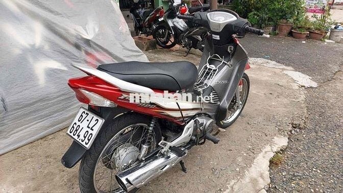 Future neo kim 2008 đỏ 68499 ( hỗ trợ góp )