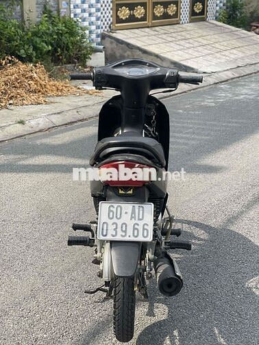 🌈Honda  wave a đùm 2016 50 màu   đen mới 90 %
