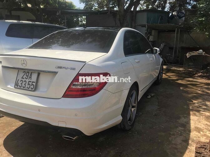 Mercedes Benz C Class 2011 C200 - 10000 km