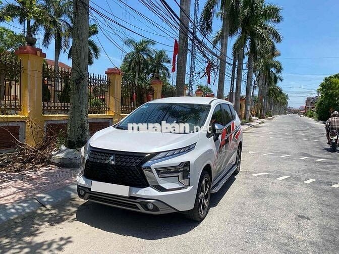 Mitsubishi Xpander 2024 Premium 1.5 AT - 28000 km