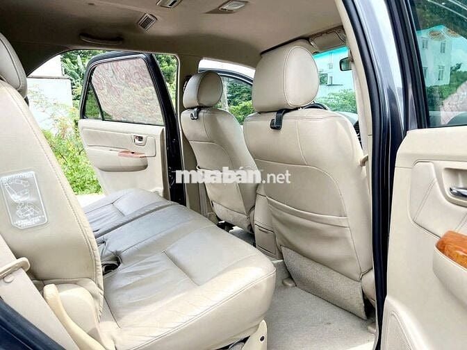 Toyota Fortuner 2012 2.7V 4x2 - xám đẹp
