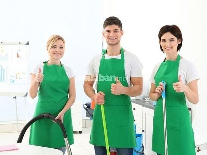 Tuyển tạp vụ, dọn dẹp cửa hàng tiện ích