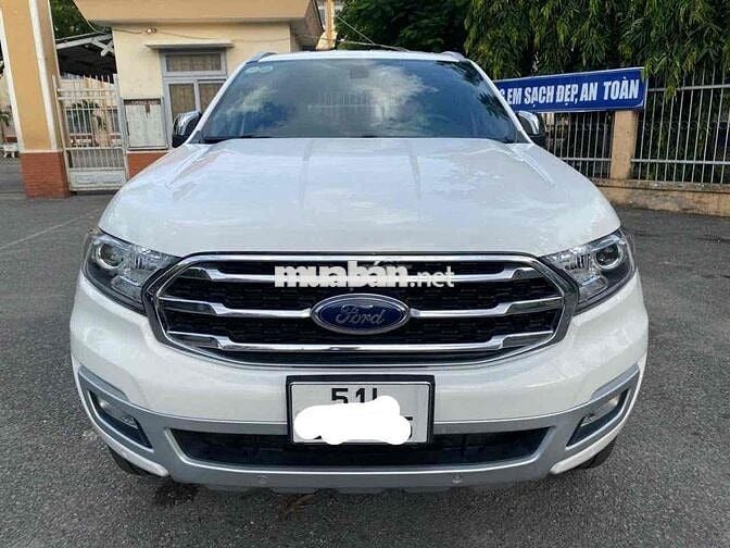 Ford Everest 2019 Titanium Plus 2.0L AT 4WD - 4 km