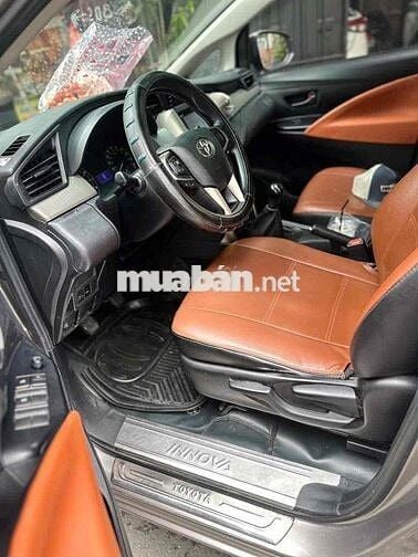 Toyota Innova 2018 2.0V - 99000 km còn bớt