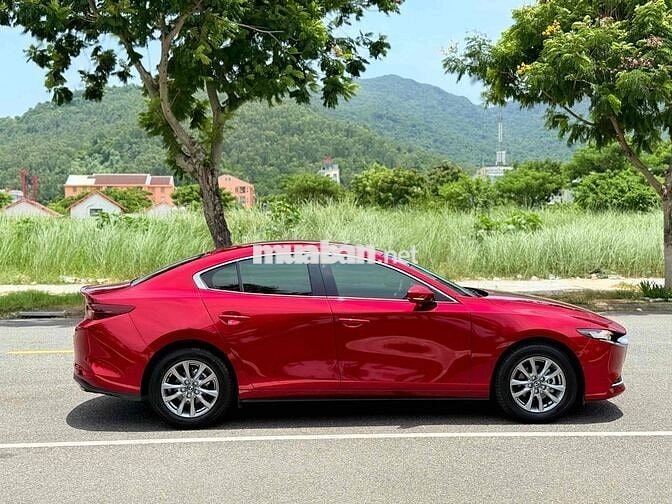 Mazda 3 2024 1.5L Luxury - 3999 km