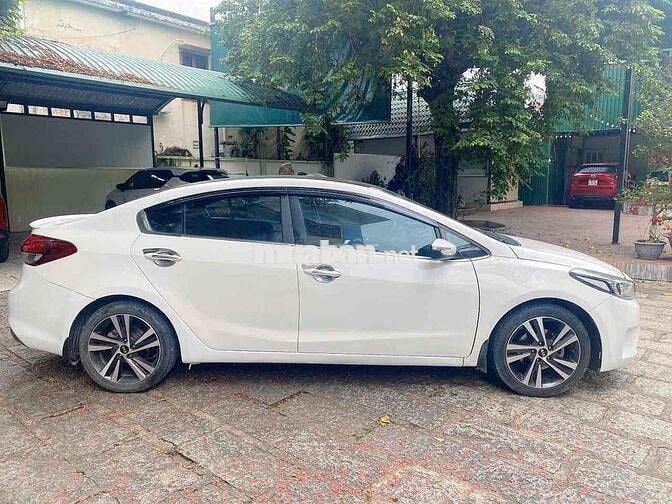Kia Cerato 2018 2.0 AT - 90000 km còn bớt