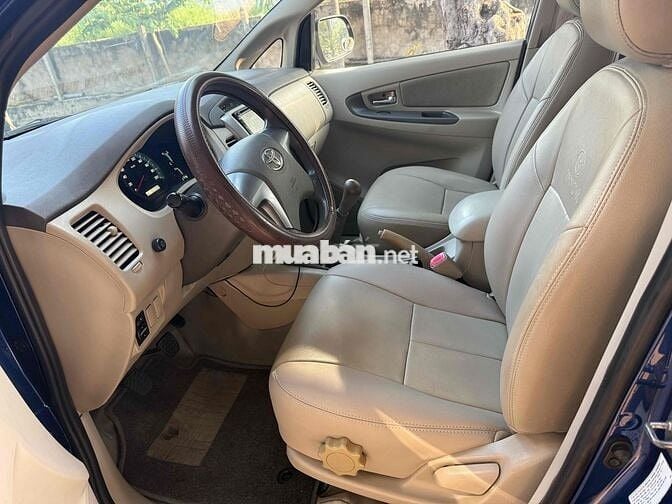 Toyota Innova 2015 2.0E - 101500 km