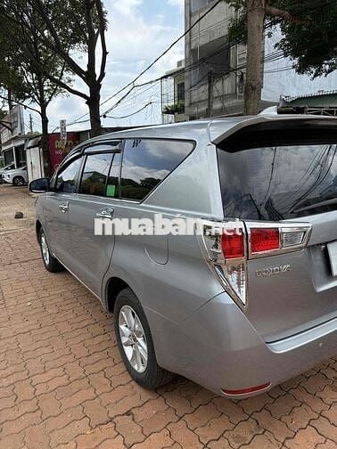 Toyota Innova 2019 2.0E - 912000 km