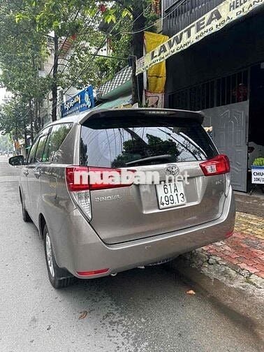 Toyota Innova 2018 2.0V - 99000 km còn bớt