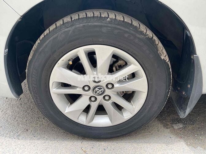 Toyota Innova 2017 2.0G - 74800km