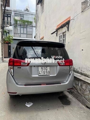 Toyota Innova 2017 2.0G - 74800km