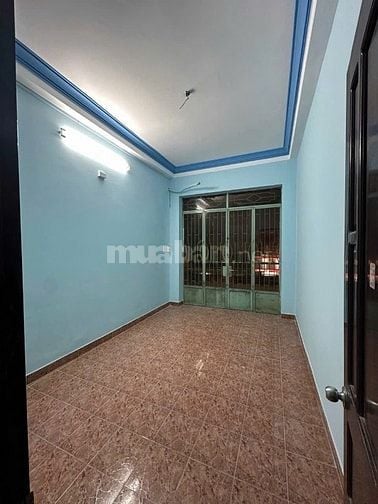 Bán nhà Mặt Tiền, gần BV Hồng Đức, Chợ HTT, đường vào dự án SB TSN.