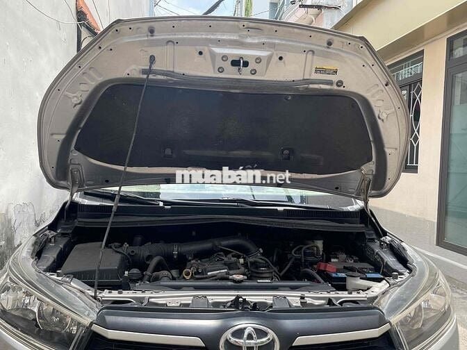 Toyota Innova 2017 2.0G - 74800km