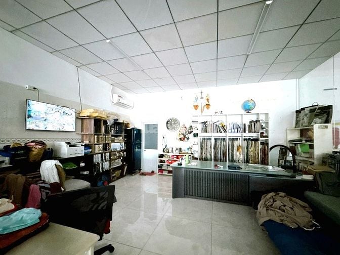 CHO THUÊ SHOWROOM KÈM KHO, NHÀ XƯỞNG P.TÂN BIÊN, MẶT TIỀN QL1A (XT459)