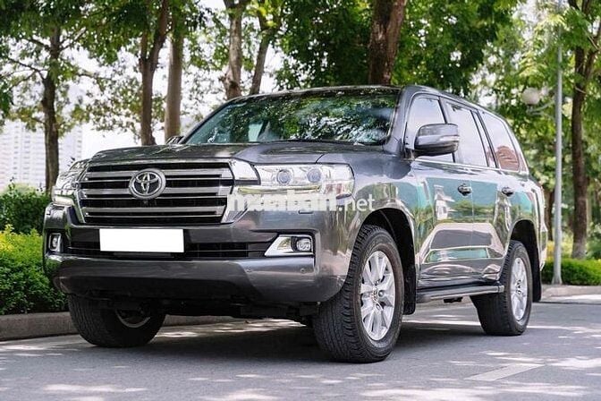 Toyota Land Cruiser 2019 cực mới