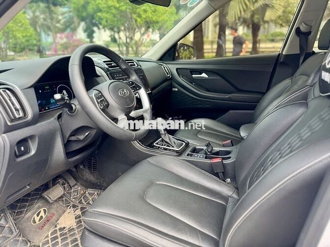 Hyundai Creta Cao cấp 2022 - Màu trắng - 4v5km