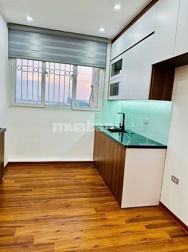 Bán nhanh căn góc chỉ nhỉnh 4 tỷ toà B11 nam trung yên Cầu giấy HN