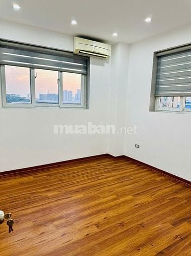 Bán nhanh căn góc chỉ nhỉnh 4 tỷ toà B11 nam trung yên Cầu giấy HN
