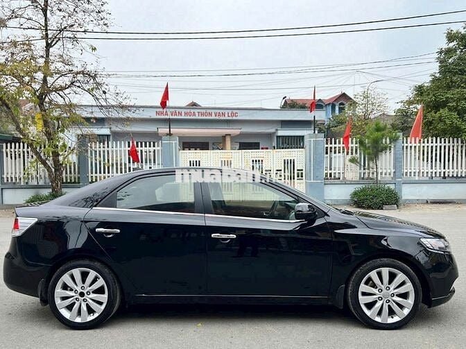 Kia Cerato 2011 1.6 AT - 12344 km