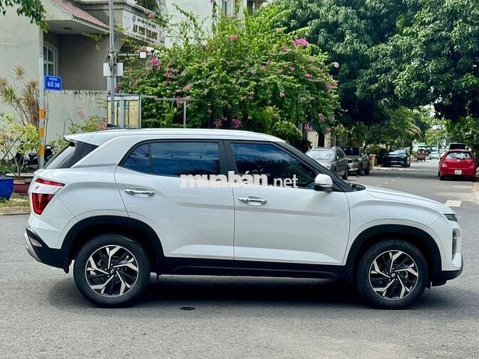 Hyundai Creta Cao cấp 2022 - Màu trắng - 4v5km