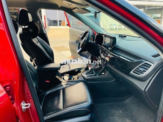Kia Seltos 2021 Deluxe 1.4AT - 75000 km