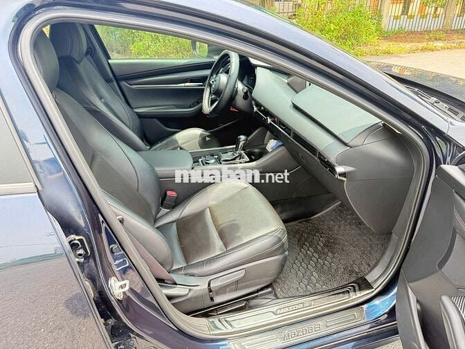 Chính Chủ bán Mazda 3 2022 1.5L Luxury - 45000 km
