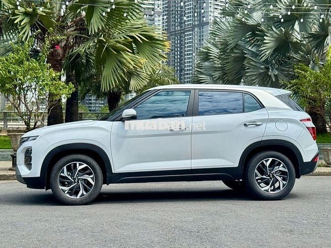 Hyundai Creta Cao cấp 2022 - Màu trắng - 4v5km