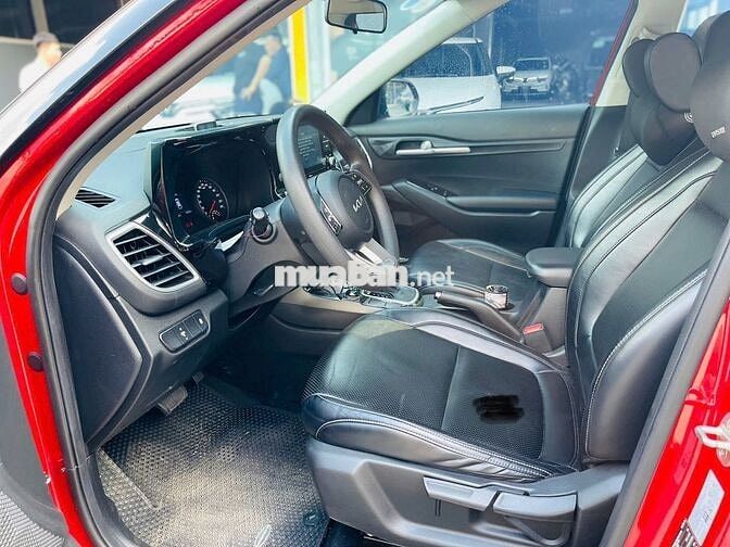 Kia Seltos 2021 Deluxe 1.4AT - 75000 km
