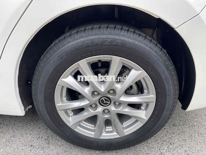 Mazda 3 Luxury 2019 siêu đẹp 4,2 vạn km