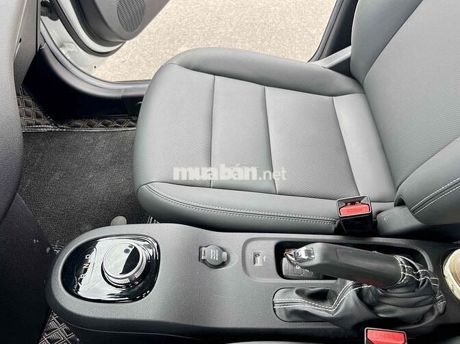 VF5 Plus 2023 - 14000 km mua pin xe đẹp keng