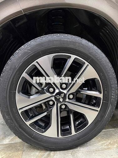 Mitsubishi Xpander Cross 2020 AT - 26000 km