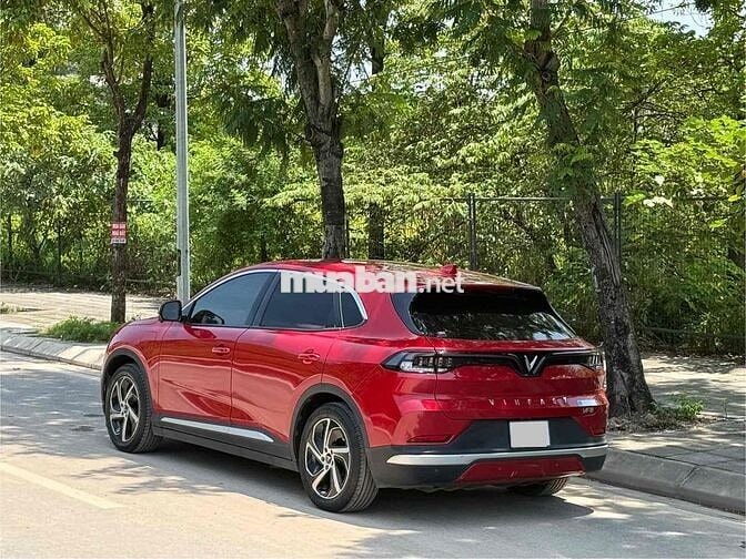 VinFast VF8 2023 Eco - 45000 km