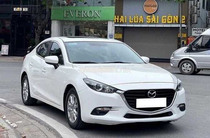 Mazda 3 Luxury 2019 siêu đẹp 4,2 vạn km