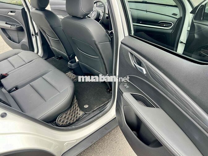 VF5 Plus 2023 - 14000 km mua pin xe đẹp keng
