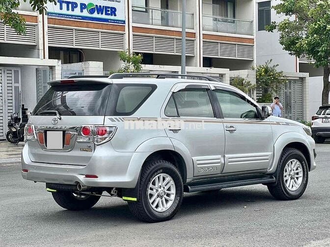 Toyota Fortuner 2014 - 90000 km