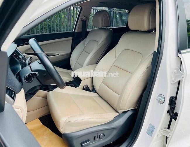 Hyundai Tucson 1.6Turbo 2018 màu trắng siêu đẹp