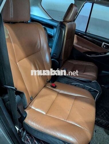 Innova 2016 2.0V - 132682 km