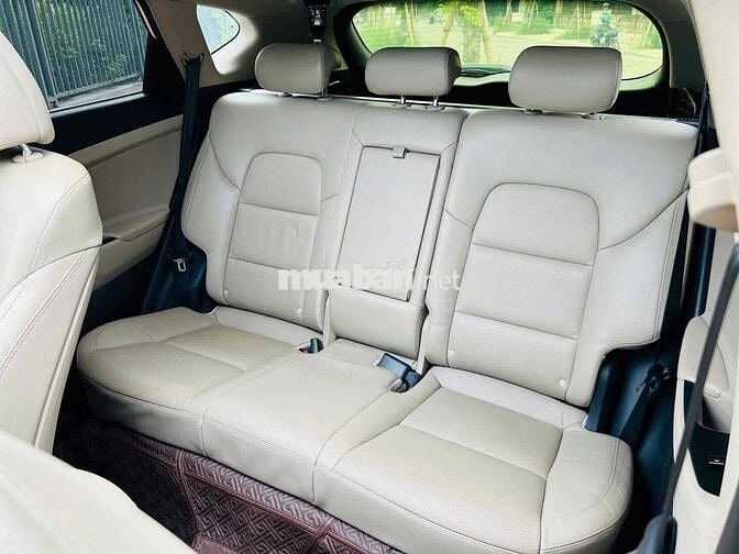 Hyundai Tucson 1.6Turbo 2018 màu trắng siêu đẹp
