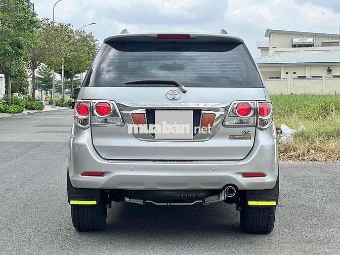Toyota Fortuner 2014 - 90000 km