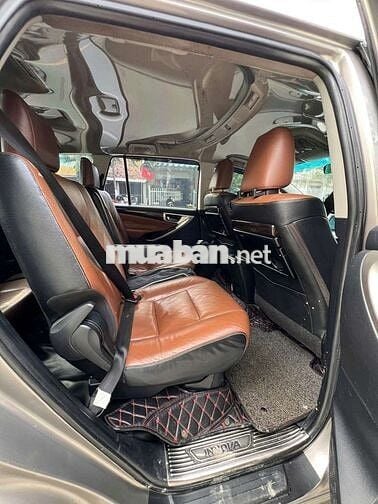 Innova 2016 2.0V - 132682 km