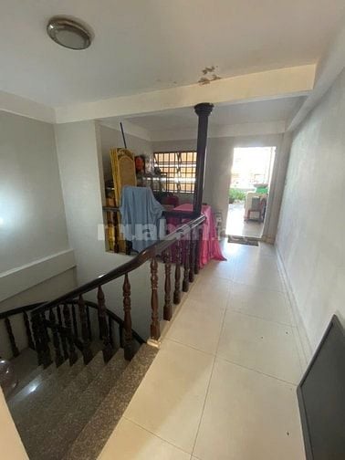 Bán nhà mặt tiền chợ Hạnh Thông Tây