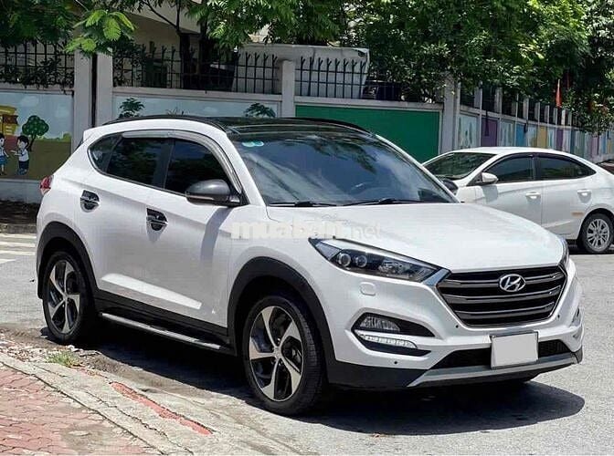 Hyundai Tucson 1.6Turbo 2018 màu trắng siêu đẹp