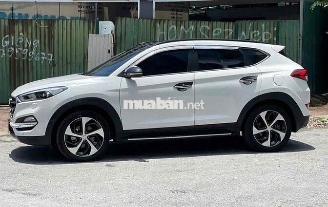 Hyundai Tucson 1.6Turbo 2018 màu trắng siêu đẹp