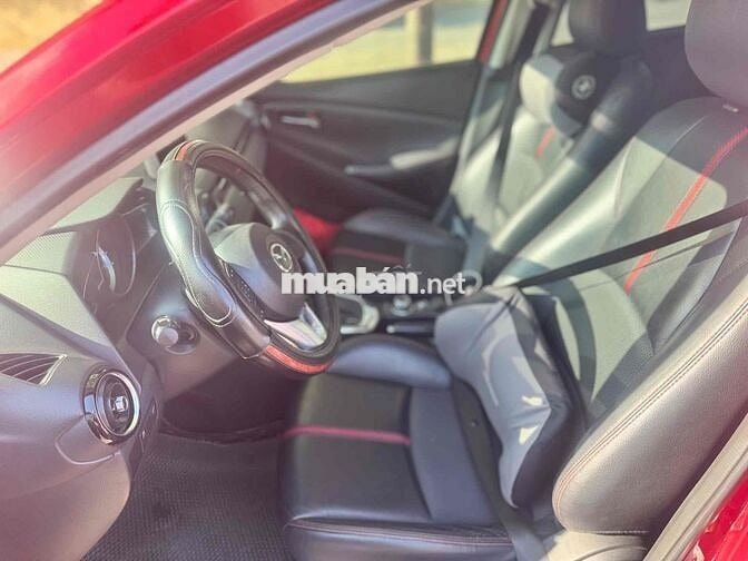 Mazda 2 2015 1.5 AT - 60000 km