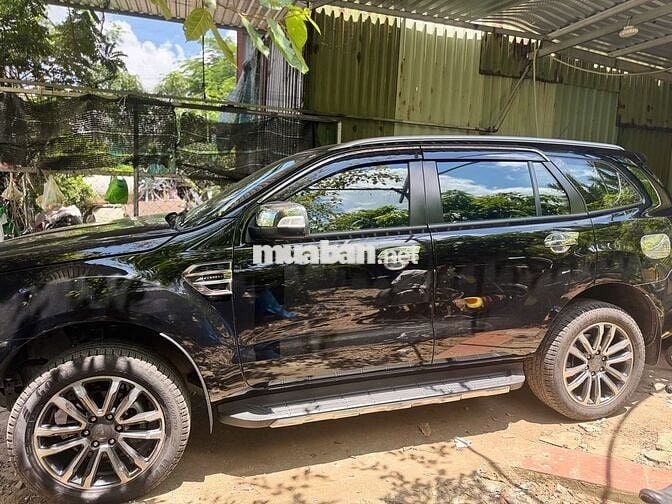 Ford Everest 2019 Titanium 2.0L 4x2 AT - 51000 km