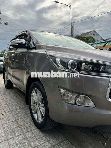 Innova 2016 2.0V - 132682 km