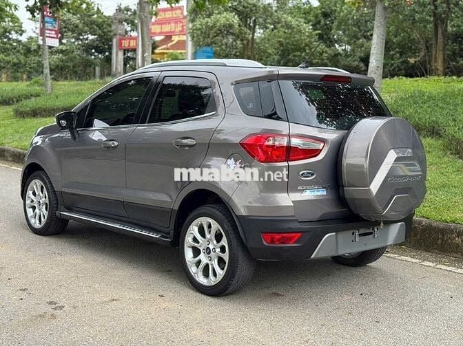 Ford Focus 2019 1.5L EcoBoost Titanium - 12345 km
